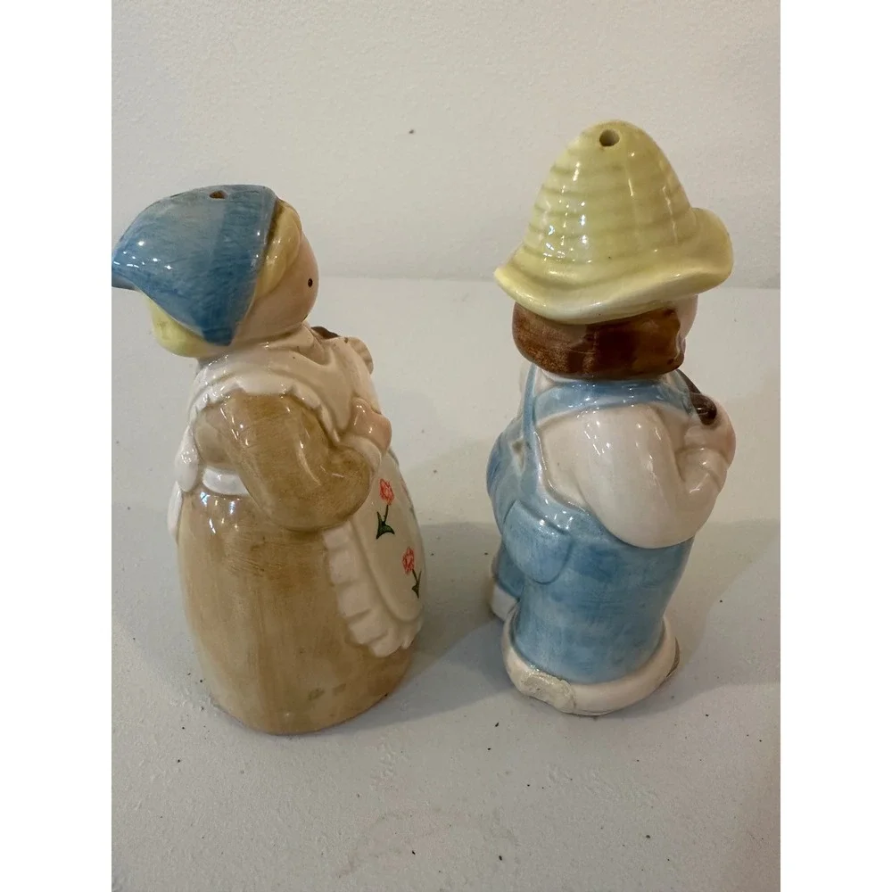 Vintage Ceramic Farmer Couple Salt and Pepper Shakers Country Farmhouse Decor